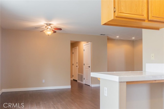 Detail Gallery Image 14 of 48 For 980 Creston Way, Beaumont,  CA 92223 - 4 Beds | 2 Baths