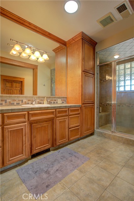 Detail Gallery Image 21 of 51 For 1789 E North Bear Creek Dr, Merced,  CA 95340 - 5 Beds | 4 Baths