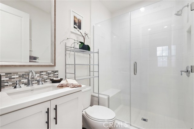 Detail Gallery Image 22 of 59 For 172 Palencia, Irvine,  CA 92618 - 2 Beds | 2/1 Baths