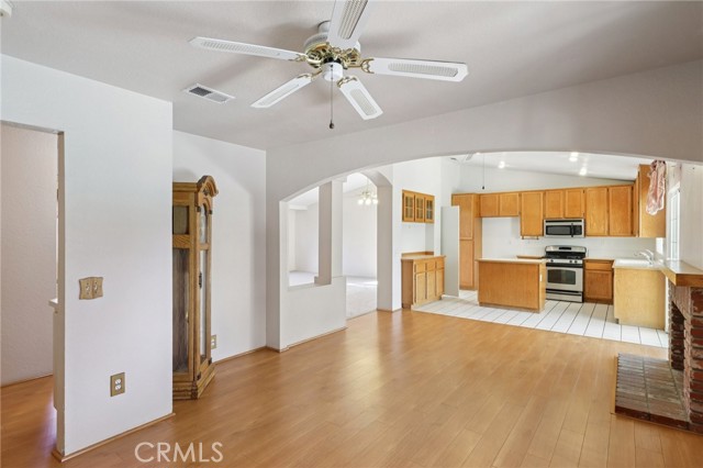 Detail Gallery Image 10 of 42 For 25561 Dorval Ct, Menifee,  CA 92584 - 3 Beds | 2 Baths