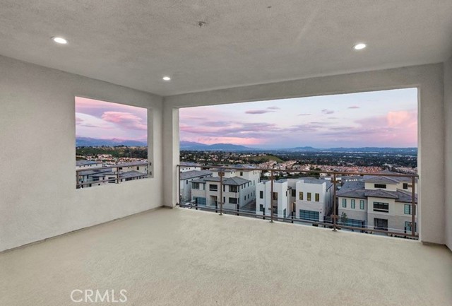 20150 W Marlow Lane, Porter Ranch CA: https://media.crmls.org/medias/0497d359-01f7-4a2d-835a-5452aeb8a3bc.jpg