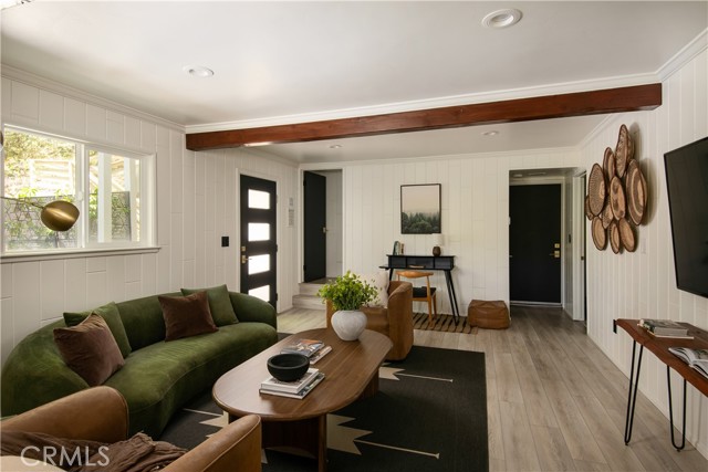 Detail Gallery Image 17 of 25 For 27663 North Bay Rd, Lake Arrowhead,  CA 92352 - 4 Beds | 3 Baths