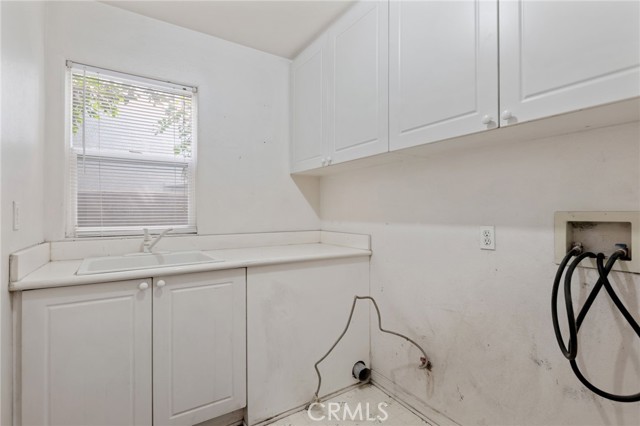 Detail Gallery Image 31 of 33 For 18814 Pinehaven Way, Porter Ranch,  CA 91326 - 5 Beds | 3 Baths