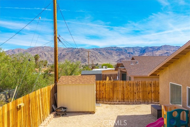 Detail Gallery Image 34 of 42 For 5947 Lupine Ave, Twentynine Palms,  CA 92277 - 4 Beds | 2 Baths