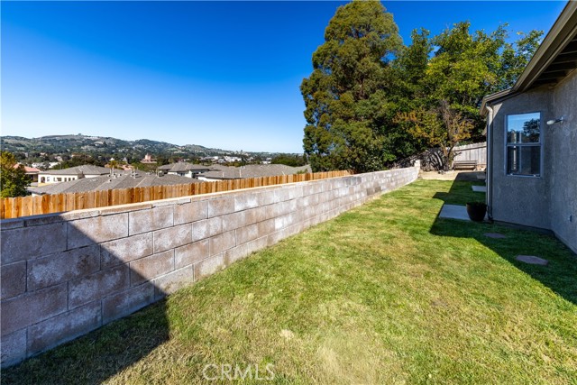 Detail Gallery Image 36 of 44 For 207 Quarterhorse, Paso Robles,  CA 93446 - 3 Beds | 2 Baths