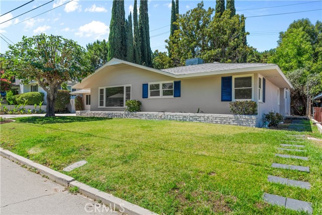 11170 Rosarita Drive, Loma Linda CA: https://media.crmls.org/medias/049b877f-10c8-49d0-8a07-b8cce74e3787.jpg