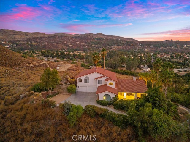 Detail Gallery Image 2 of 62 For 42377 Stetson Ave, Hemet,  CA 92544 - 4 Beds | 4 Baths