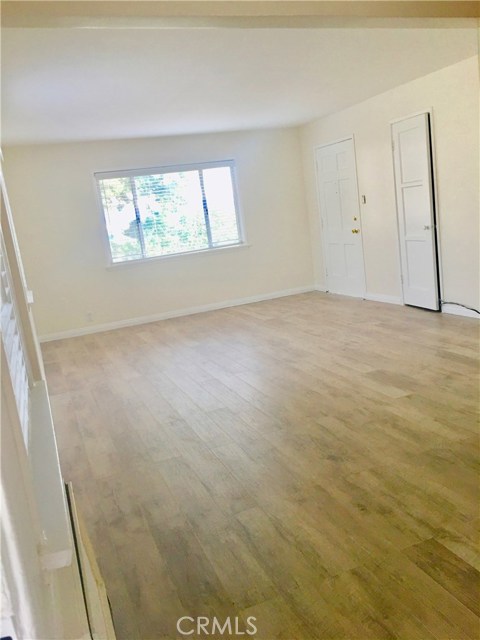 Detail Gallery Image 1 of 7 For 3709 Cherry Ave, Long Beach,  CA 90807 - 1 Beds | 1 Baths