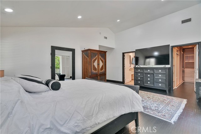 Detail Gallery Image 33 of 44 For 5067 Arundel Drive, Woodland Hills,  CA 91364 - 5 Beds | 4/1 Baths