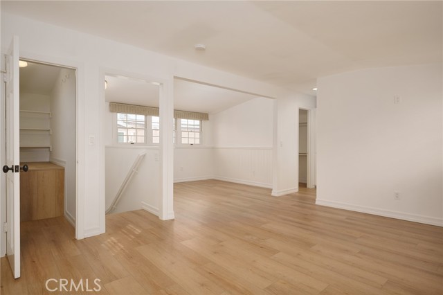 Detail Gallery Image 7 of 12 For 703 Orchid, Corona Del Mar,  CA 92625 - 2 Beds | 2 Baths