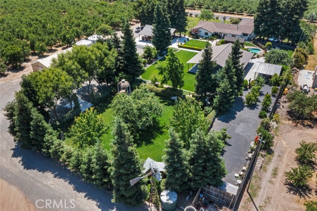 4742 Crow Road, Oakdale CA: https://media.crmls.org/medias/049cec1b-1acf-4d4c-a7f5-a73621e2b902.jpg