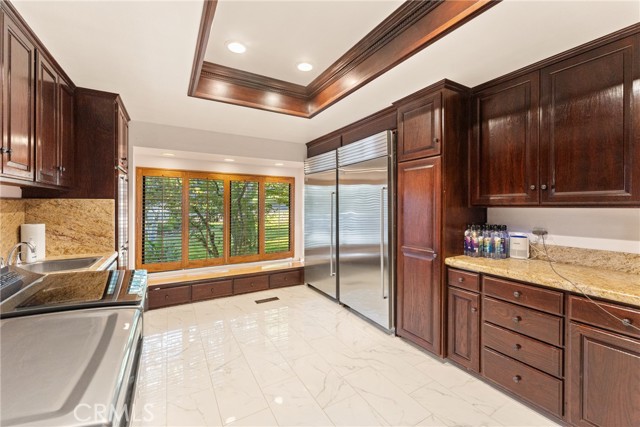 Detail Gallery Image 20 of 71 For 2420 San Antonio, Upland,  CA 91784 - 4 Beds | 3 Baths