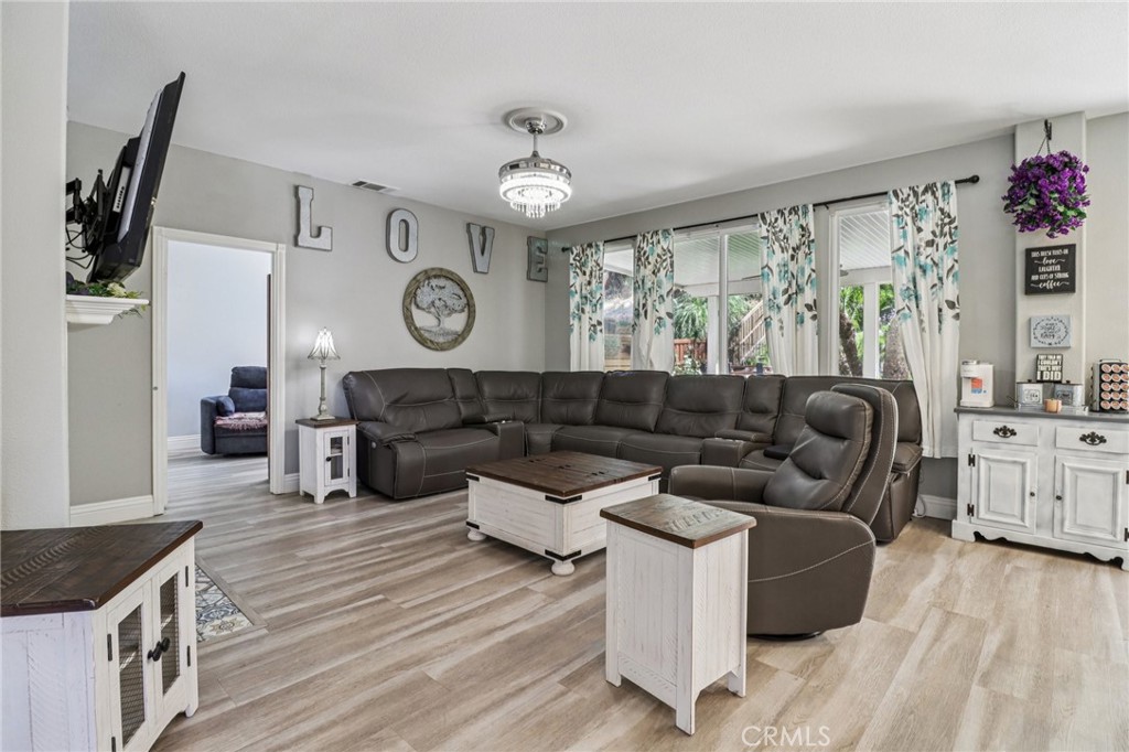 MLS #SW25269738 image #6