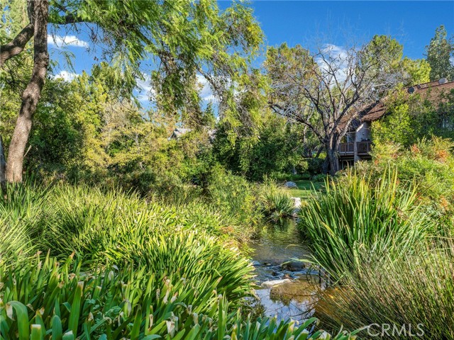 Detail Gallery Image 36 of 45 For 7050 Shoup Ave #225 #225,  Canoga Park,  CA 91303 - 1 Beds | 1 Baths