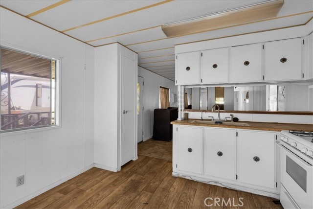 Detail Gallery Image 10 of 18 For 17850 Corkill Rd, Desert Hot Springs,  CA 92241 - 2 Beds | 1 Baths