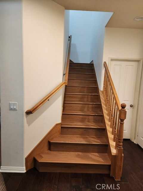 Detail Gallery Image 9 of 33 For 2986 Arbolitos Ln #B,  Simi Valley,  CA 93063 - 2 Beds | 3 Baths