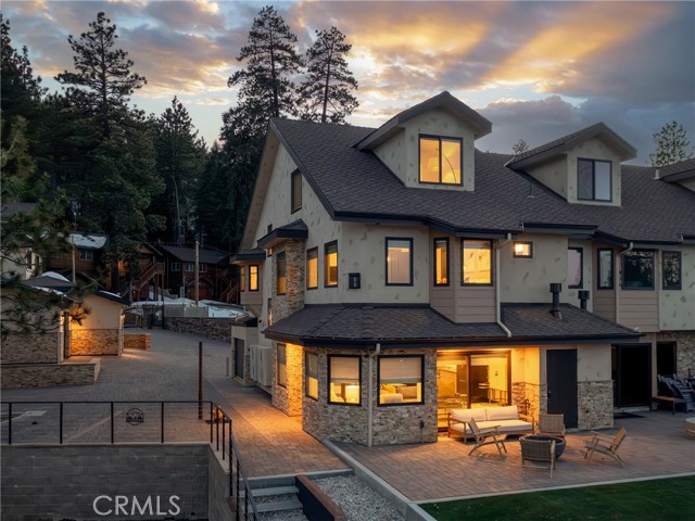 Detail Gallery Image 1 of 30 For 43000 Clover Dr #24,  Big Bear Lake,  CA 92315 - 3 Beds | 3/1 Baths