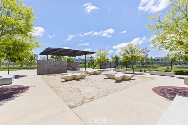 180 Paddlewheel, Lake Forest CA: https://media.crmls.org/medias/049ef607-1823-435c-8522-6f4ed645cc24.jpg