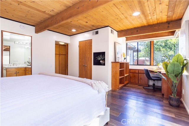 Detail Gallery Image 24 of 44 For 17442 Horace St, Granada Hills,  CA 91344 - 3 Beds | 3 Baths