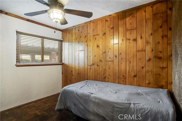 8666 Keokuk Avenue, Winnetka CA: https://media.crmls.org/medias/049f6f69-50d3-4ae0-8304-7178409ad687.jpg