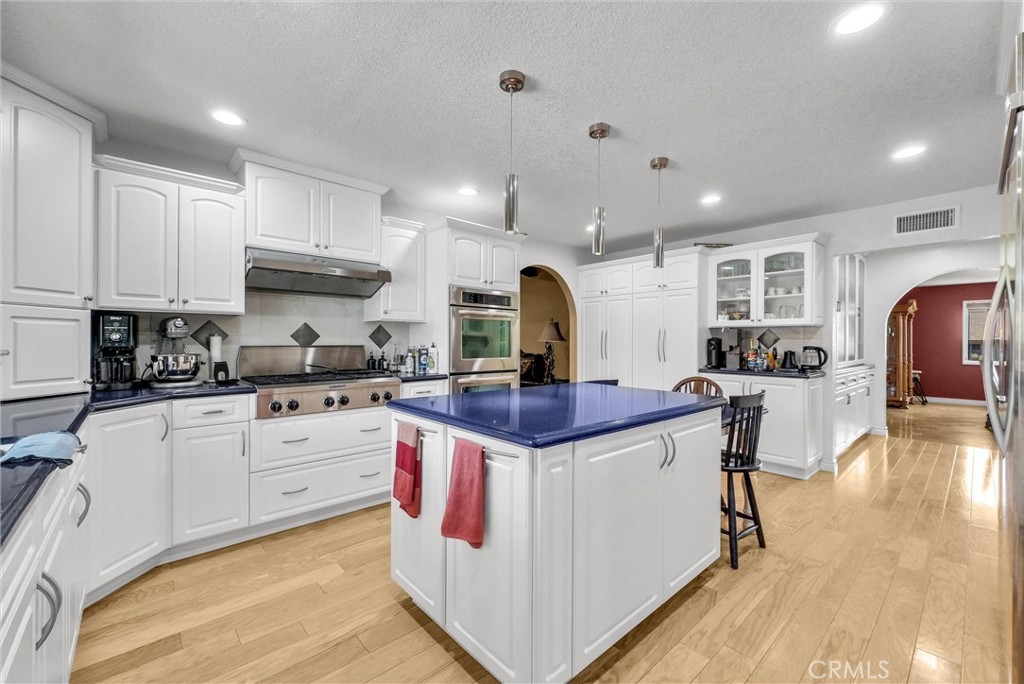 MLS #WS25164449 img 16