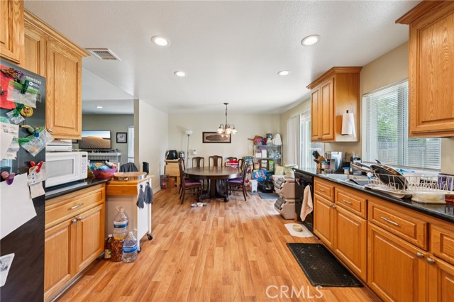 Detail Gallery Image 18 of 33 For 2914 E Firecrest Ct, Ontario,  CA 91761 - 4 Beds | 2 Baths