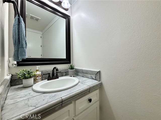 Detail Gallery Image 14 of 30 For 135 Doverfield Dr #58,  Placentia,  CA 92870 - 2 Beds | 1/1 Baths