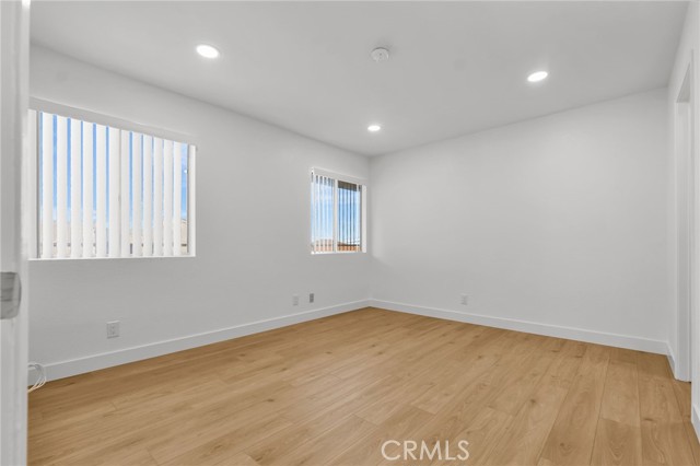 Detail Gallery Image 16 of 25 For 712 5th St, Hermosa Beach,  CA 90254 - 2 Beds | 2 Baths