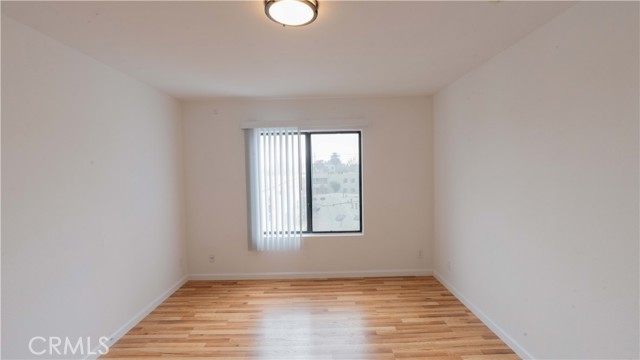 Detail Gallery Image 14 of 22 For 14610 Erwin St #304,  Van Nuys,  CA 91411 - 2 Beds | 2 Baths