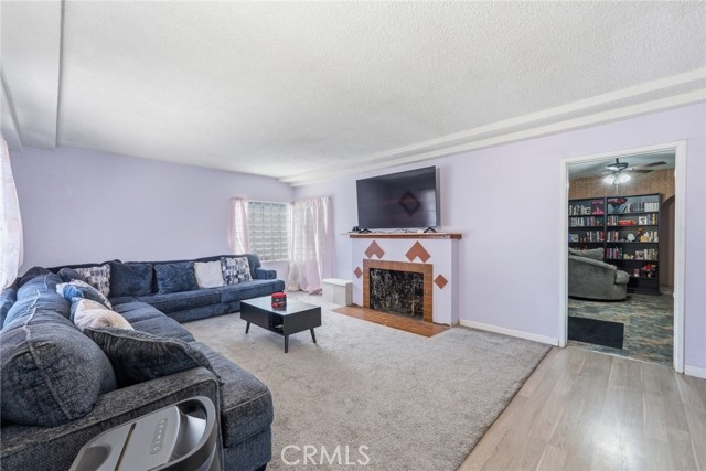 Detail Gallery Image 13 of 39 For 1168 N G, San Bernardino,  CA 92410 - 2 Beds | 2 Baths