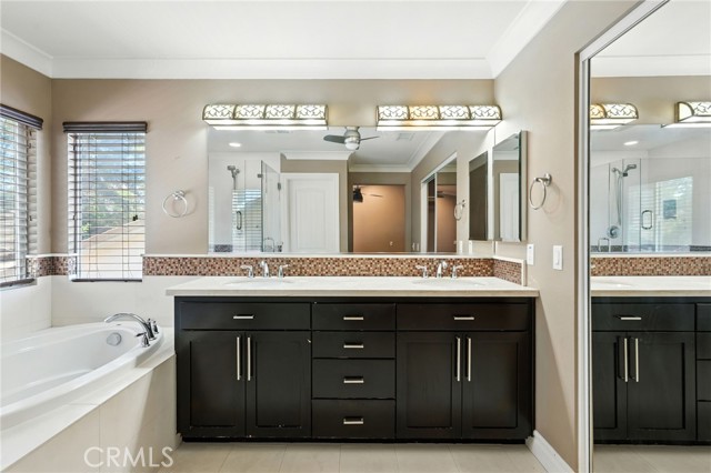 31415 Congressional Drive, Temecula CA: https://media.crmls.org/medias/04a484eb-3716-456a-aac3-687634f070db.jpg