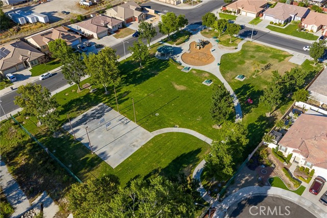1372 Bello Place, San Jacinto CA: https://media.crmls.org/medias/04a53939-e51c-40ca-9c54-2b7602ecc3ac.jpg