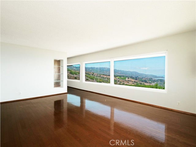 31423 Marne Drive, Rancho Palos Verdes CA: https://media.crmls.org/medias/04a5a674-df29-42da-949e-4da5a9807615.jpg