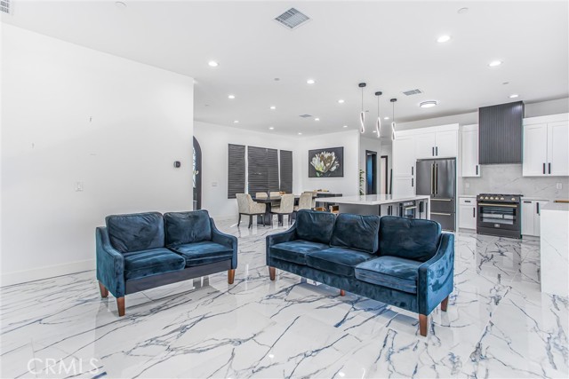 MLS #IG25217439 image #13