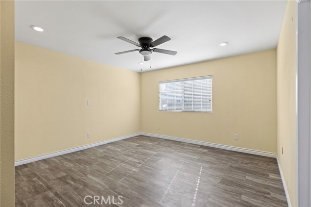 Detail Gallery Image 24 of 38 For 8558 11th, Downey,  CA 90241 - 4 Beds | 3/1 Baths