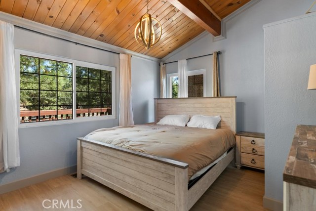 Detail Gallery Image 11 of 22 For 294 Santa Clara, Big Bear Lake,  CA 92315 - 3 Beds | 1/1 Baths