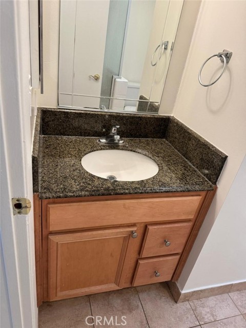 Detail Gallery Image 7 of 13 For 908 21st, Santa Monica,  CA 90403 - 2 Beds | 3 Baths