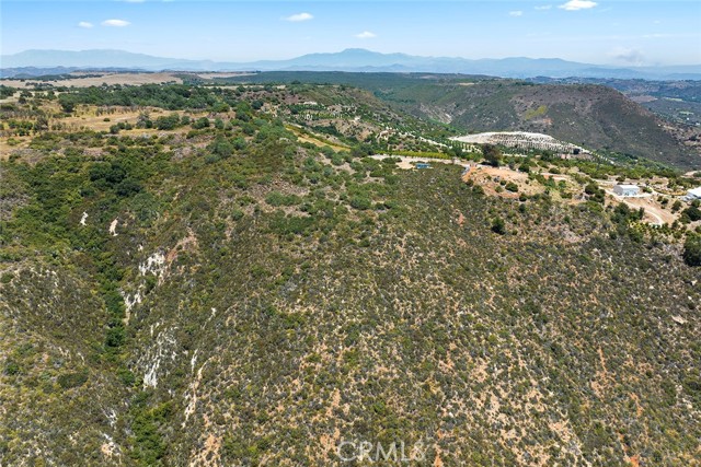 15 Via Escalon, Temecula CA: https://media.crmls.org/medias/04a88d7a-747b-41f0-a99a-9d7de4410c92.jpg