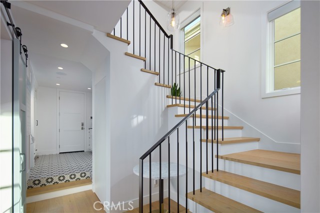 Detail Gallery Image 12 of 30 For 418 Larkspur, Corona Del Mar,  CA 92625 - 4 Beds | 4 Baths