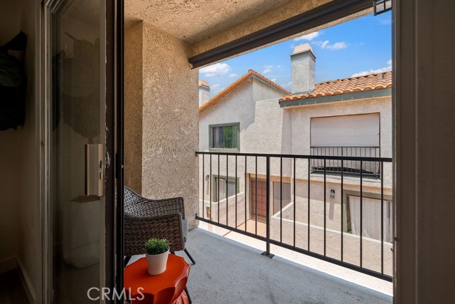 Detail Gallery Image 32 of 39 For 6101 Fulton Ave #8,  Van Nuys,  CA 91401 - 2 Beds | 3 Baths