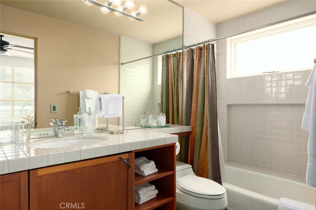 MLS #OC25123964 image #45