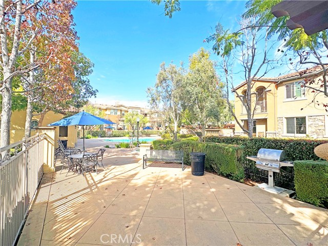 606 Asbury Drive, Claremont CA: https://media.crmls.org/medias/04aa45a8-d5b6-4a9f-91af-3b158c72f128.jpg