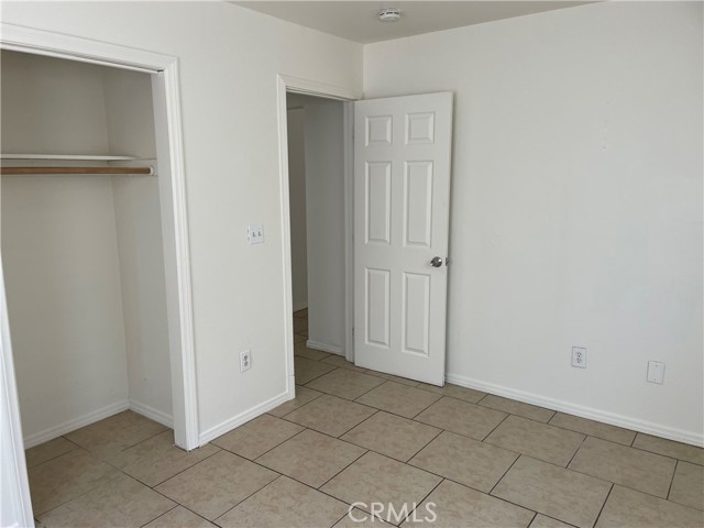 Detail Gallery Image 5 of 17 For 316 Maxine Ave, Barstow,  CA 92311 - 2 Beds | 1 Baths