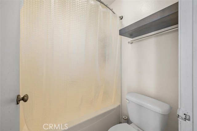 10395 Hammontree Drive, Garden Grove CA: https://media.crmls.org/medias/04ac41f6-4de3-4941-93d7-d4a41bac3d6d.jpg