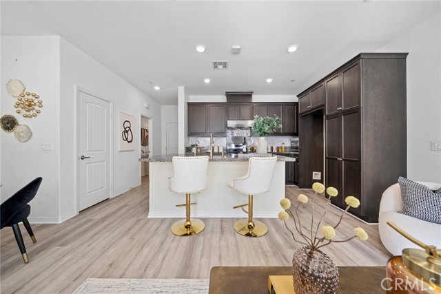 16022 Voyager Avenue, Chino CA: https://media.crmls.org/medias/04ac458b-0cf5-4827-b3da-eae8a6f85cc3.jpg