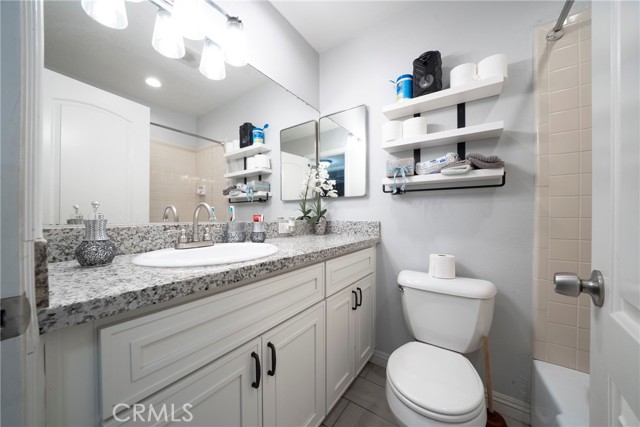Detail Gallery Image 24 of 48 For 14215 Canterbury Dr, Victorville,  CA 92395 - 3 Beds | 2 Baths