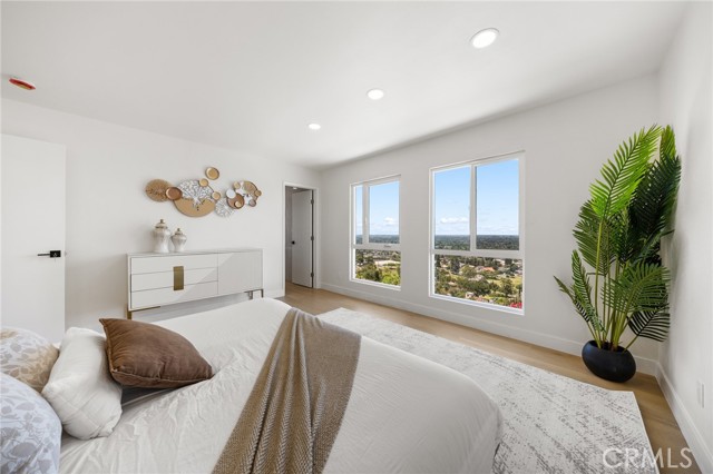 12284 Circula Panorama, Santa Ana CA: https://media.crmls.org/medias/04ad9b95-5b06-40aa-9fd8-39aa15f1a490.jpg