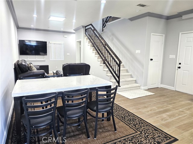 Detail Gallery Image 9 of 36 For 1741 S Easy Way, Anaheim,  CA 92804 - 3 Beds | 2/1 Baths