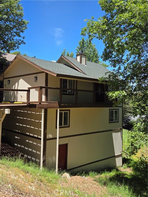 284 Davos Drive, Crestline CA: https://media.crmls.org/medias/04af4503-c265-4058-948d-ab4b4ce603c0.jpg