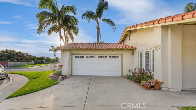 Detail Gallery Image 5 of 50 For 10915 El Coco Cir, Fountain Valley,  CA 92708 - 4 Beds | 2 Baths